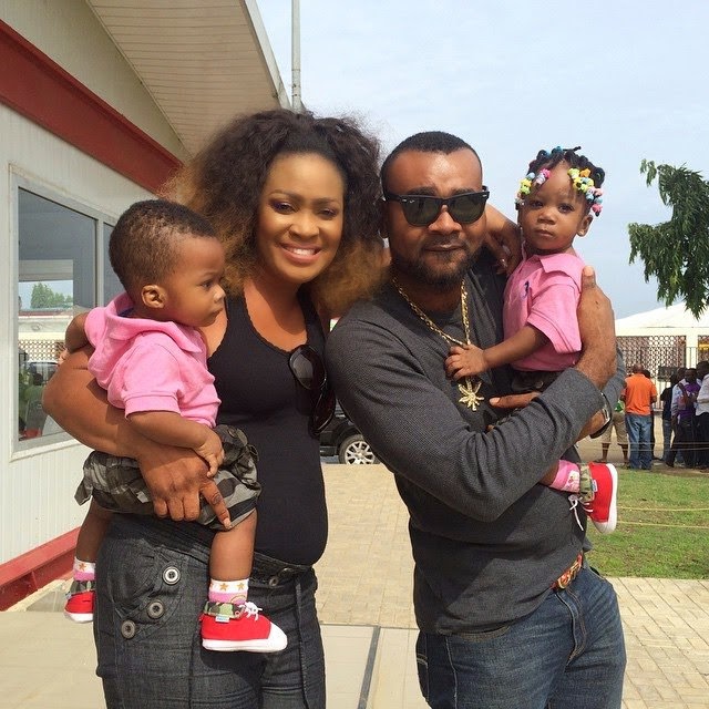 Nollywood Igbo Actor And Husband To Muma Gee To Be Buried Alive By Kidnappers If…